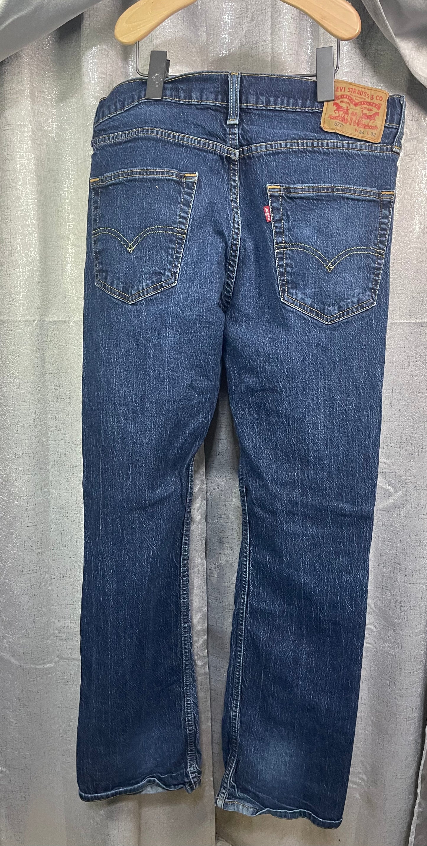 Mens Levi Jeans